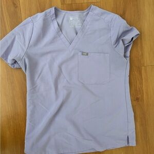 Figs scrub top